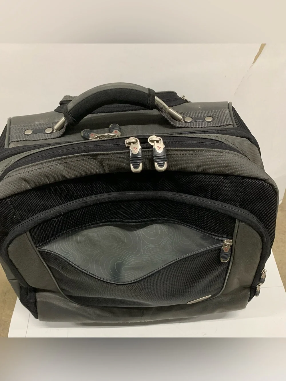 Men's Black and Olive Laptop Briefcase